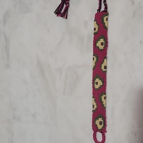 Hand Made Friendship Bracelet Avocado Patern - Picture 2 of 2